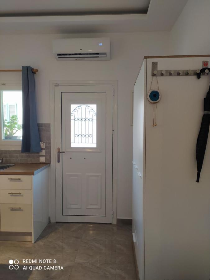 Golden Mile Studio-Apartment Ипсос Экстерьер фото