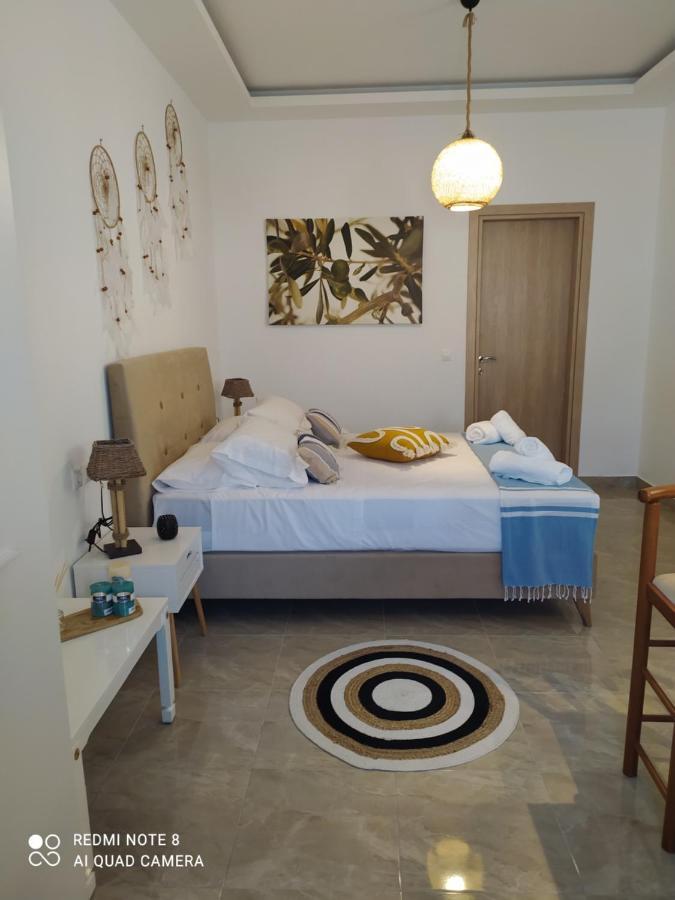 Golden Mile Studio-Apartment Ипсос Экстерьер фото