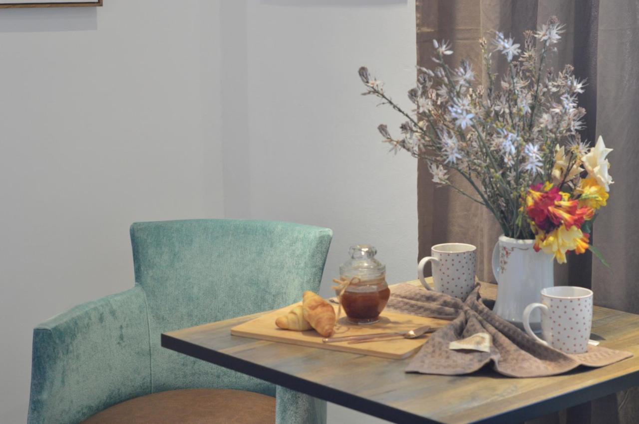 Golden Mile Studio-Apartment Ипсос Экстерьер фото